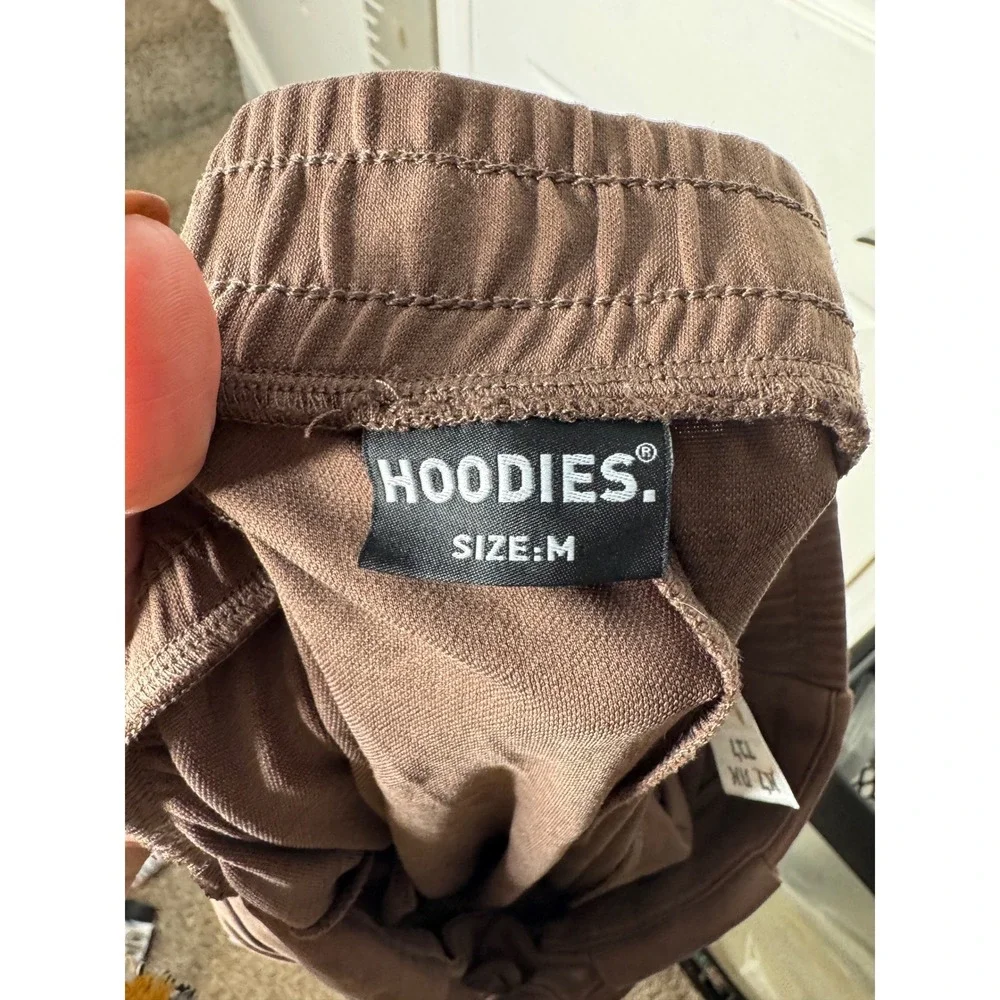 HOODIES Woman's‎ Size M Brown Paperbag Waist Tie Cropped Pants - Picture 3 of 5